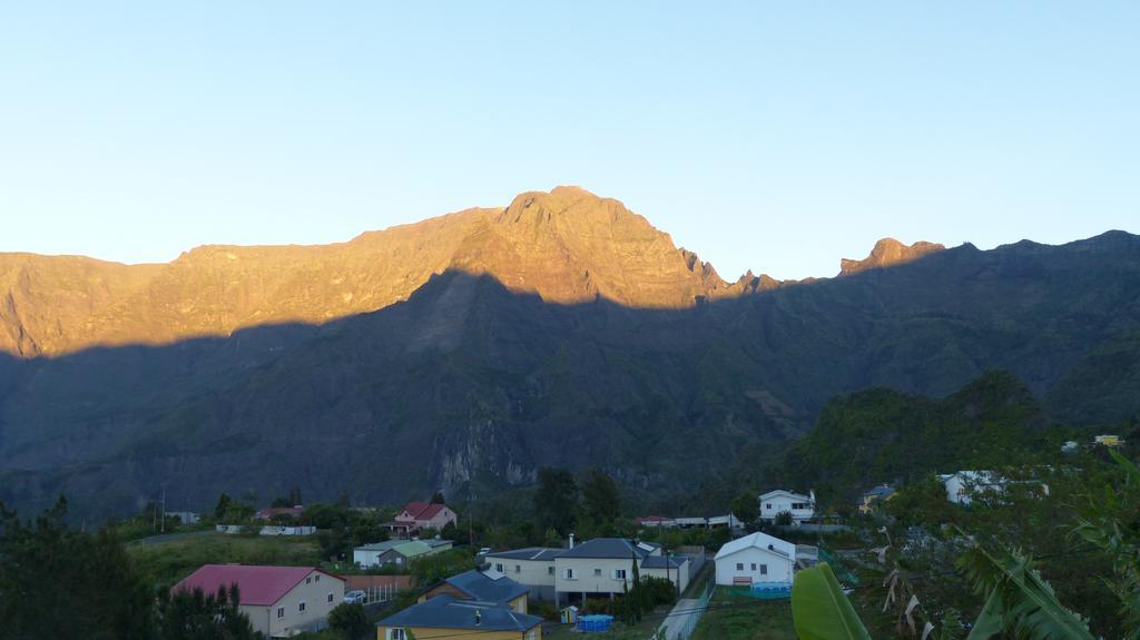 Le Bas De Cilaos Lägenhet Exteriör bild